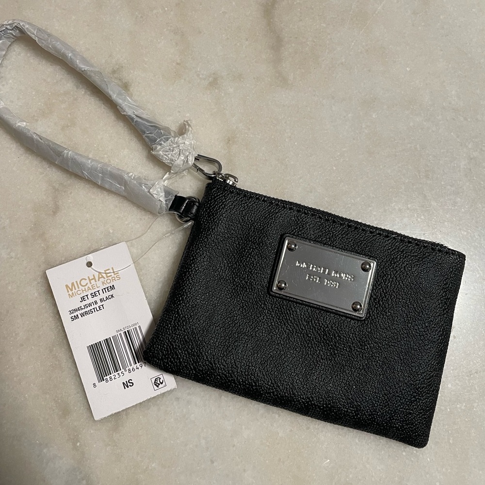 Michael Kors Wristlet